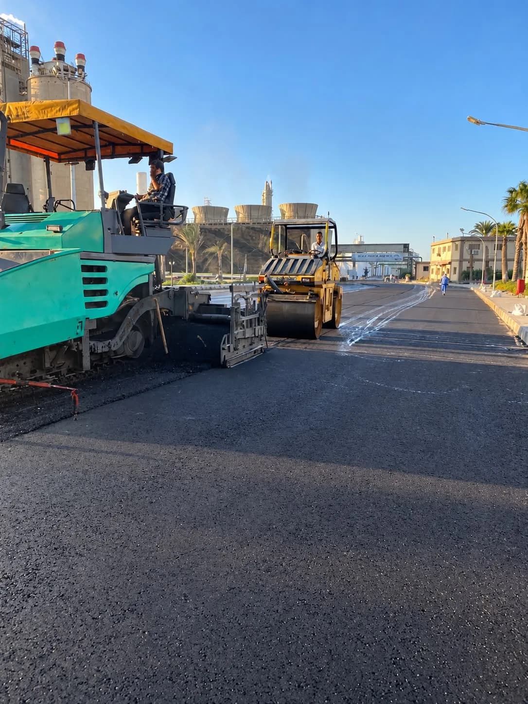 Laying the wearing course